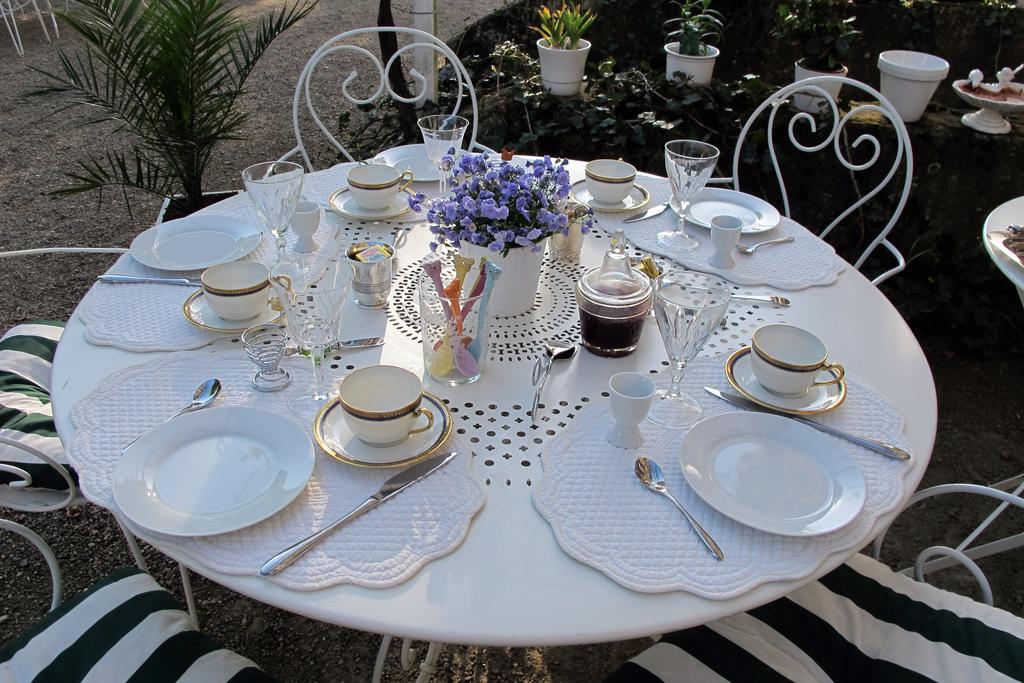 Bed and Breakfast Chateau De La Flechere Blacé Exterior foto